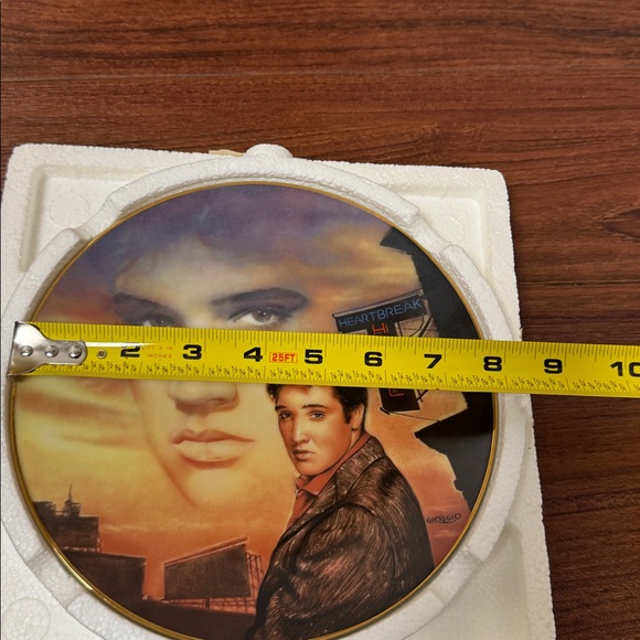 ELVIS PRESLEY
HEARTBREAK HOTEL
COLLECTOR PLATE NATE
GIORGIO 1ST ISSUE - Picture 12 of 14